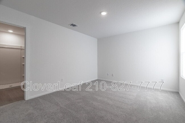 Building Photo - 506 Sarah Wy