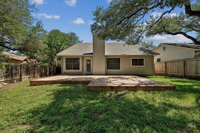 Building Photo - 7201 Pine Bluffs Trail