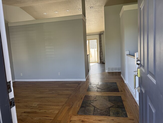 Building Photo - 4931 W Berry Creek Dr