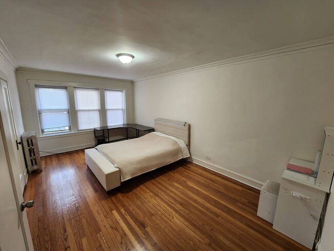 Building Photo - Spacious 2 Bed/1 Bath in North Park