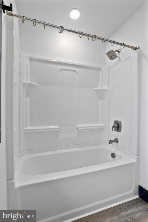 Building Photo - 140 Williamson Ave