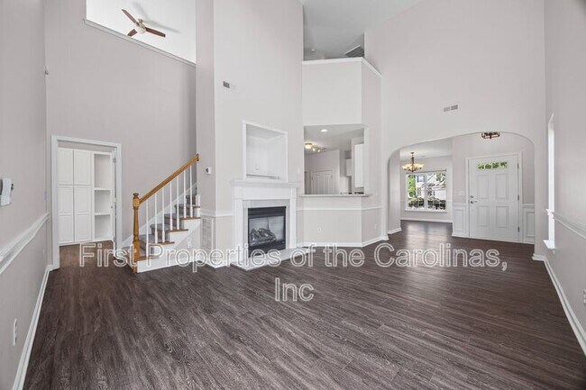 Building Photo - 2535 Fossil Stone Ln