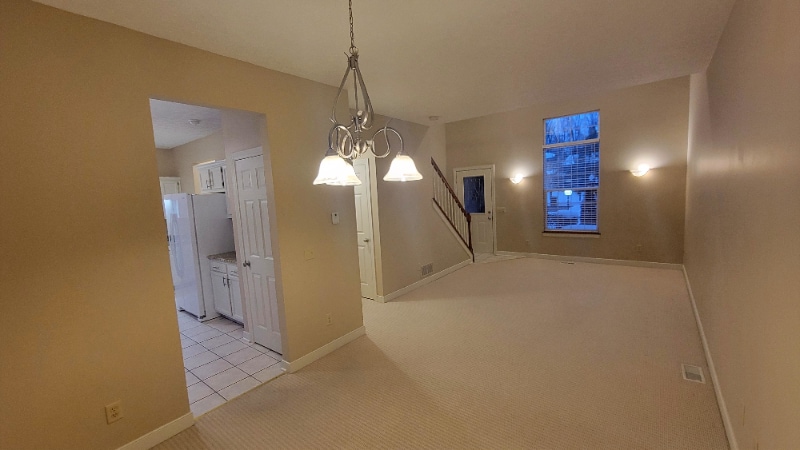 Building Photo - 2158 Kenyon St