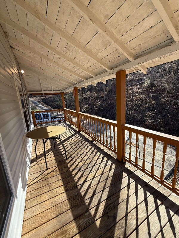 Building Photo - 47 Cayce St