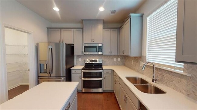 Building Photo - 5312 Brooklands Dr