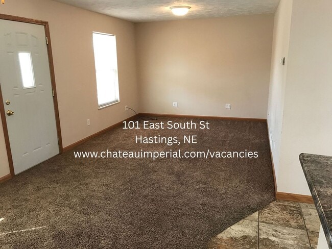 Building Photo - 1 Bedroom House