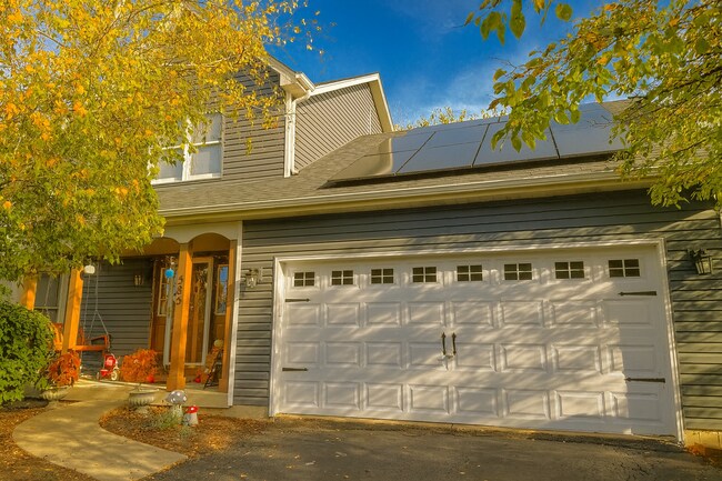 Building Photo - 585 Casey Ct