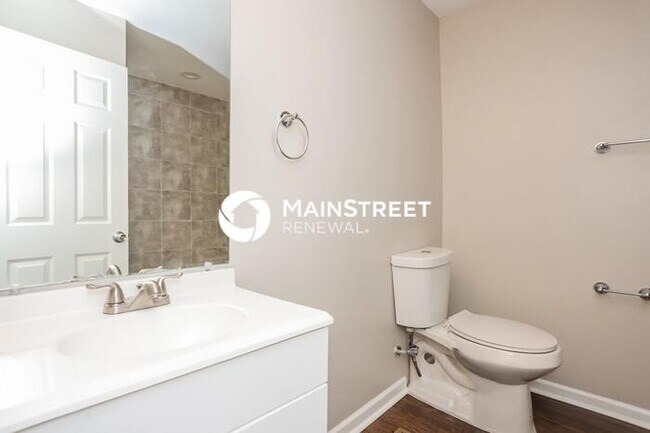 Building Photo - 4 Bedroom Pet-Friendly Home in WOODSTOCK, ...