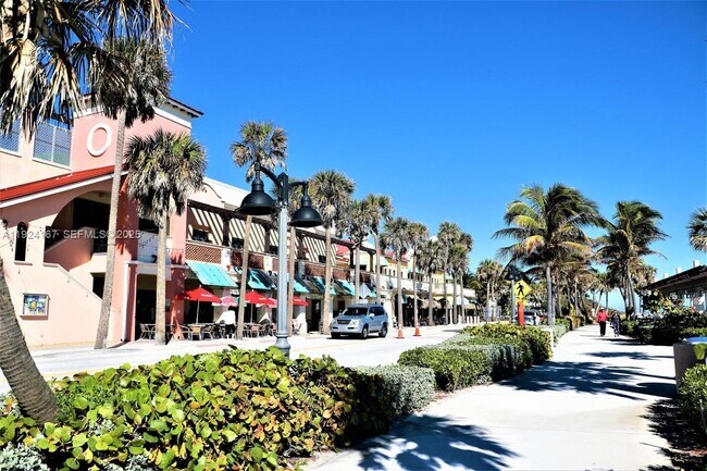 Building Photo - 417 N K St