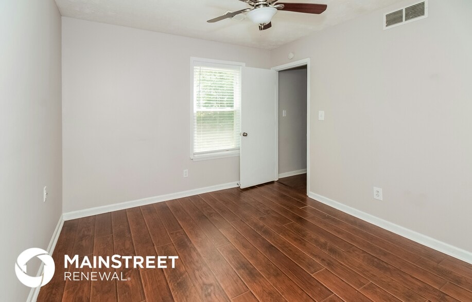 Building Photo - 3020 Creel Rd
