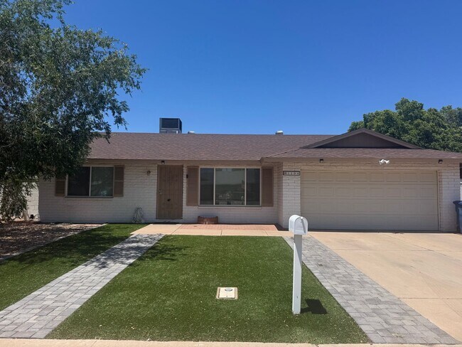 Primary Photo - 3bed/2bath Chandler home for rent!