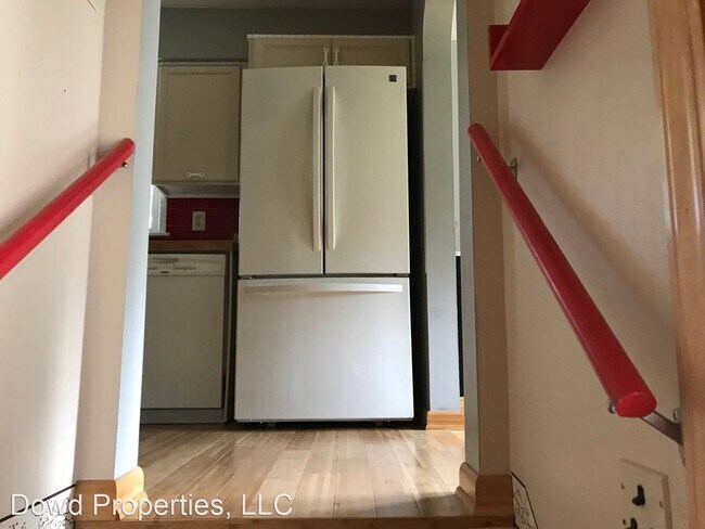 Building Photo - 2 br, 1 bath House - 1605 S. Center Street