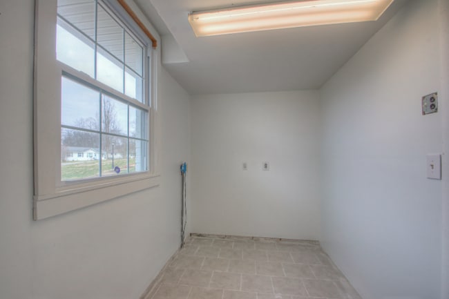 Building Photo - 131 McBratney Dr