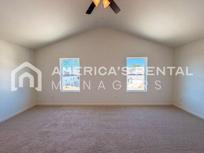 Building Photo - Spacious Two-Story Living at Doss Ferry in Kimberly, AL - Available NOW! DEPOSIT PENDING!!