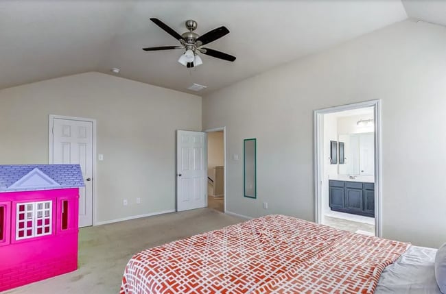 Building Photo - 21126 Fox Hillside Way