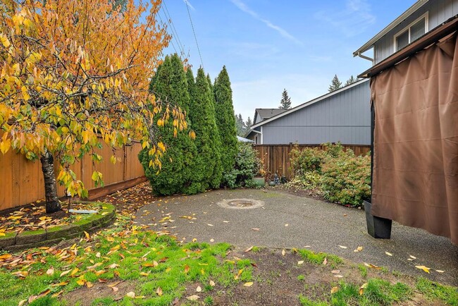 Building Photo - Spacious 4-Bedroom Olympia Home with A/C, Stunning Accents & Walk In Pantry!