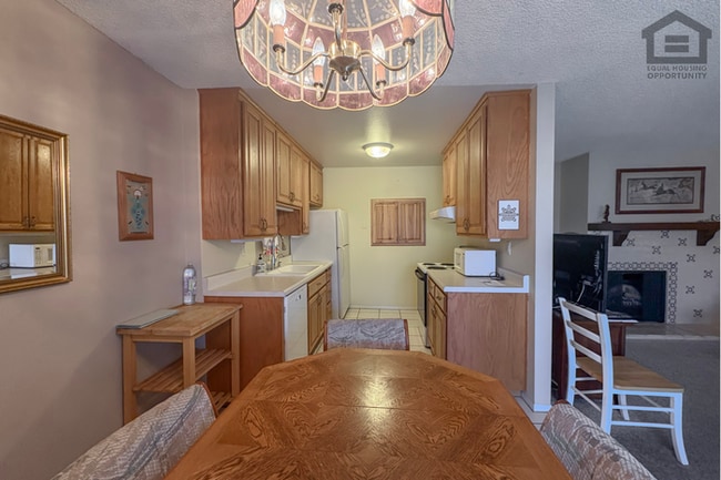 Building Photo - 2Bed/2Bath Condo at Thomas Rd/56th St! Ready for Immediate Move-In!