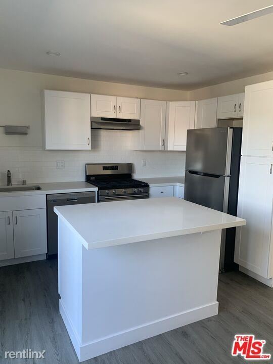 Building Photo - 4 br, 2 bath House - 915 Broadway St Apt 3