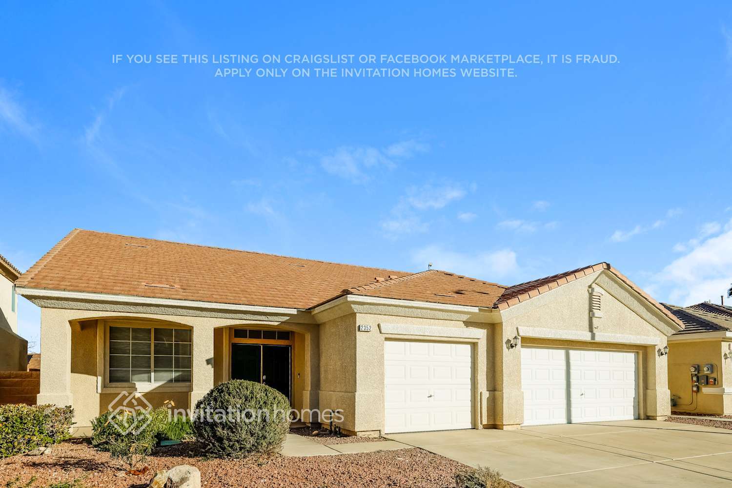 Building Photo - 2352 Kenneth Ave