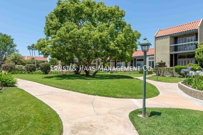 Building Photo - 958 Palo Verde Ave