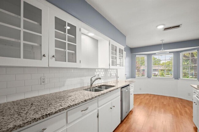 Building Photo - 1609 Springer Ln