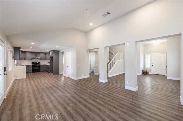 Building Photo - 11208 Greycliff Ave