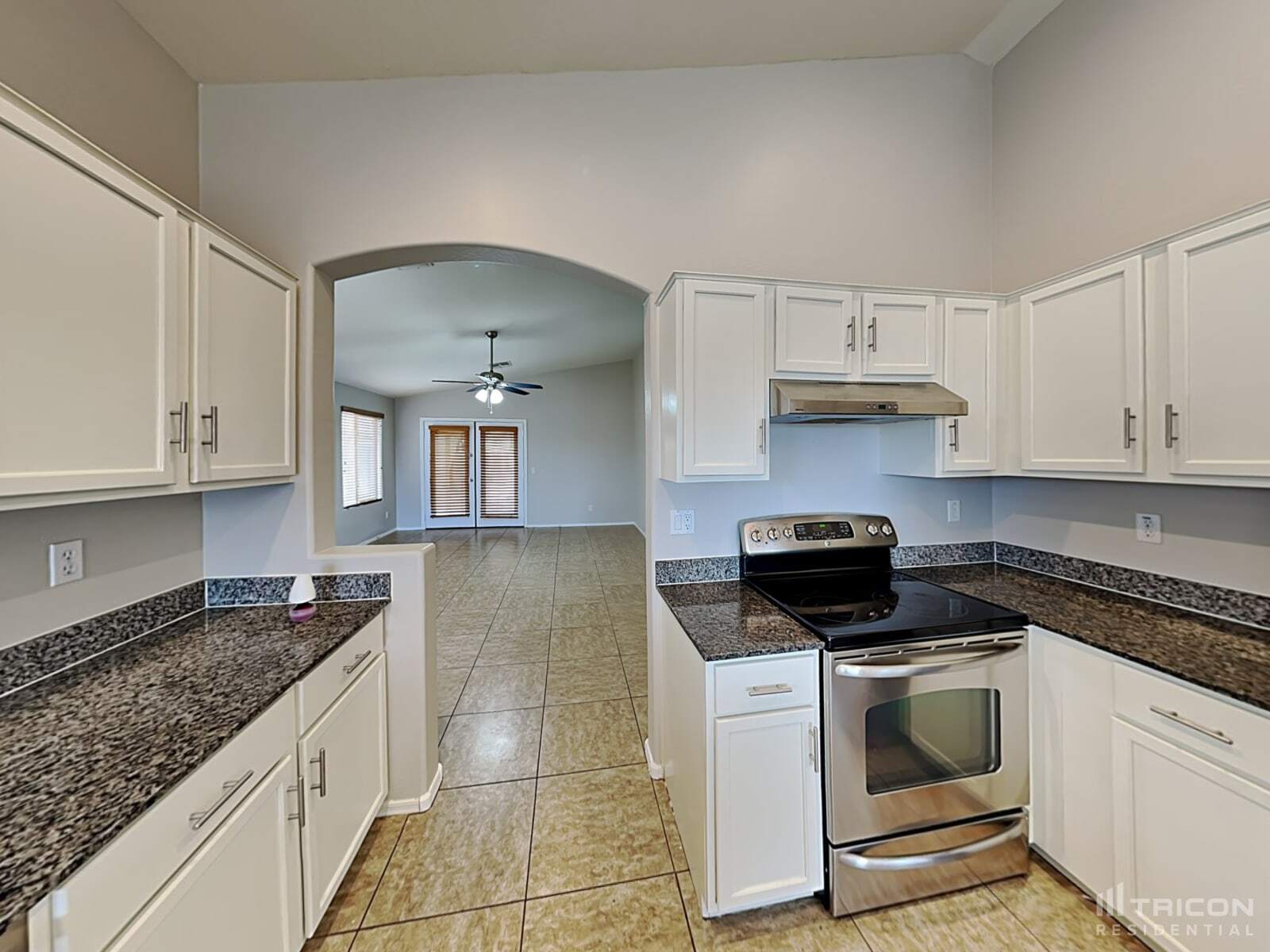 Building Photo - 24818 W Huntington Dr