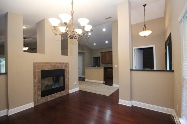 Building Photo - 6023 Dunridge Drive