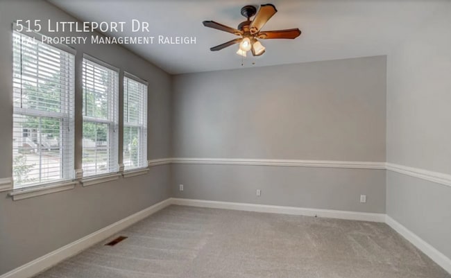 Building Photo - 515 Littleport Dr
