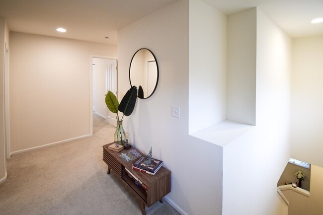 Building Photo - 4721 Joppa St SW