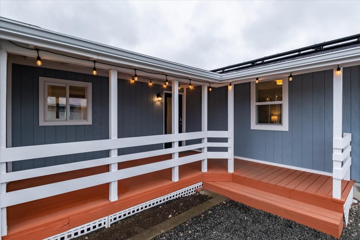 Building Photo - 365 S 15th St