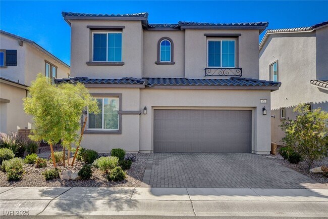 Primary Photo - 871 Benning St