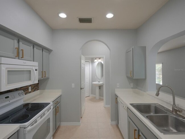 Building Photo - 3707 45th Terrace W