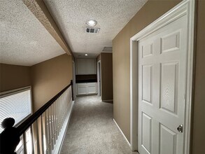 Building Photo - 4226 Tasselwood Ln