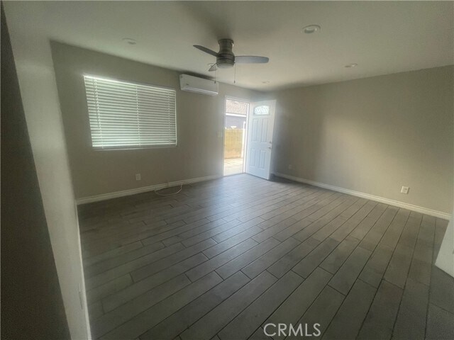 Building Photo - 4552 E 53rd St