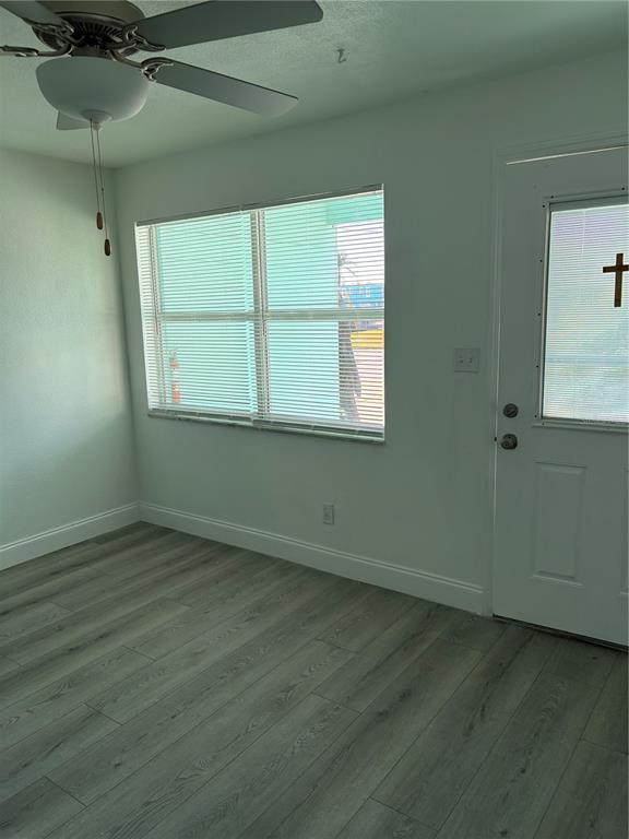 Building Photo - 11425 1st St E