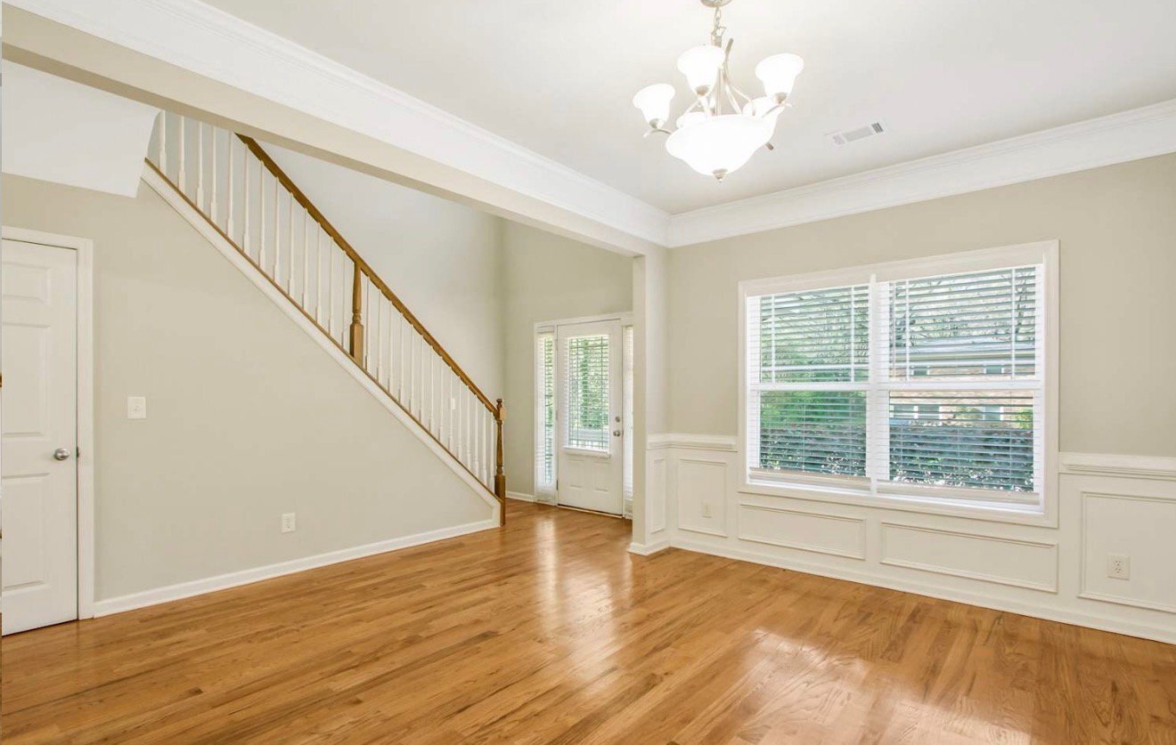 Building Photo - 2509 Brentford Pl