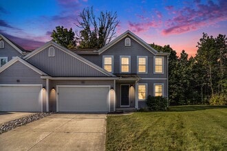 Building Photo - Outstanding 4 Bedroom Home with Great Schools!