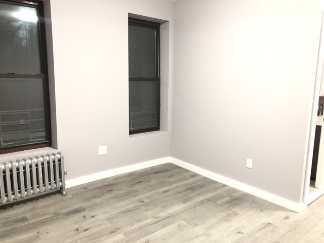 Building Photo - 506 52nd St