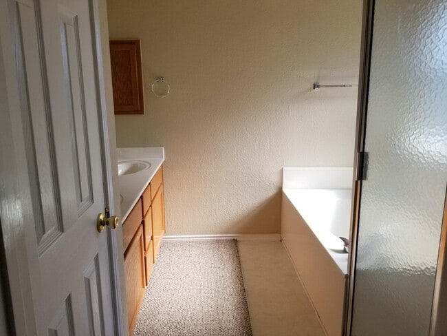 Building Photo - 306 Bright Chase