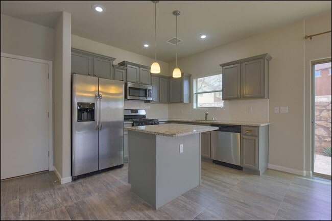 Building Photo - 6664 Red Canyon Sage Ln