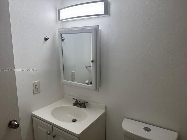Building Photo - 15600 SW 80th St