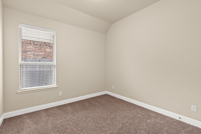 Building Photo - 4823 Palomar Ln