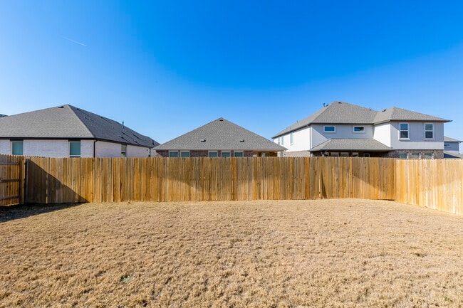 Building Photo - 625 Promise Land Ct