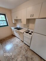 Building Photo - 280 Boyd Dr