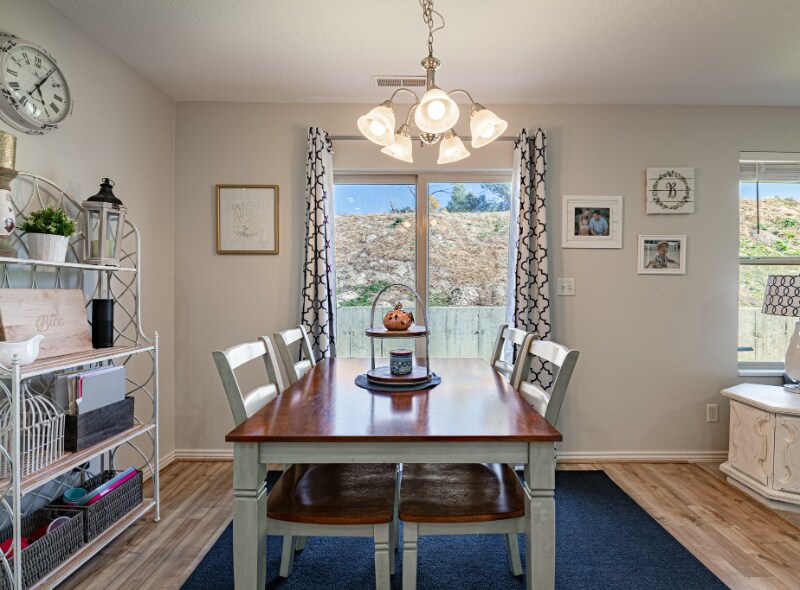 Building Photo - 1276 Firefly Dr