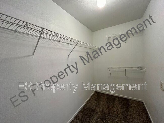 Building Photo - 4163 Apple Creek Dr