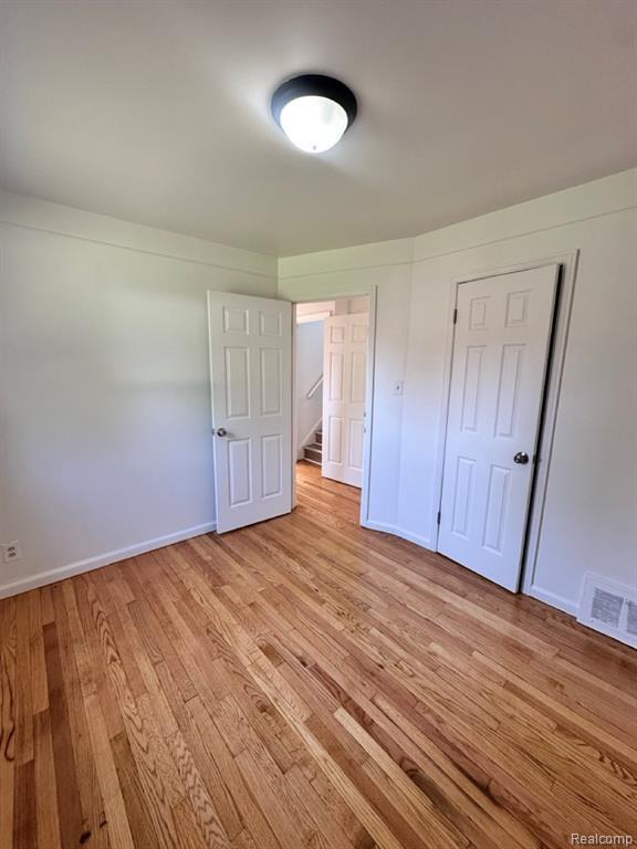 Building Photo - 18071 Albion Ave