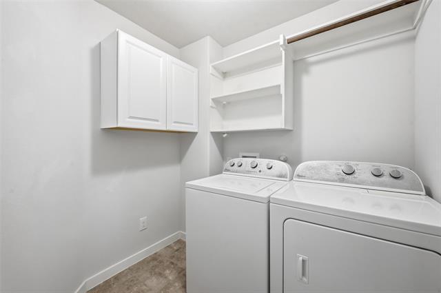 Building Photo - 8948 Devonshire Dr