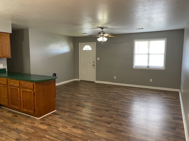 Building Photo - 805 Baywood Dr